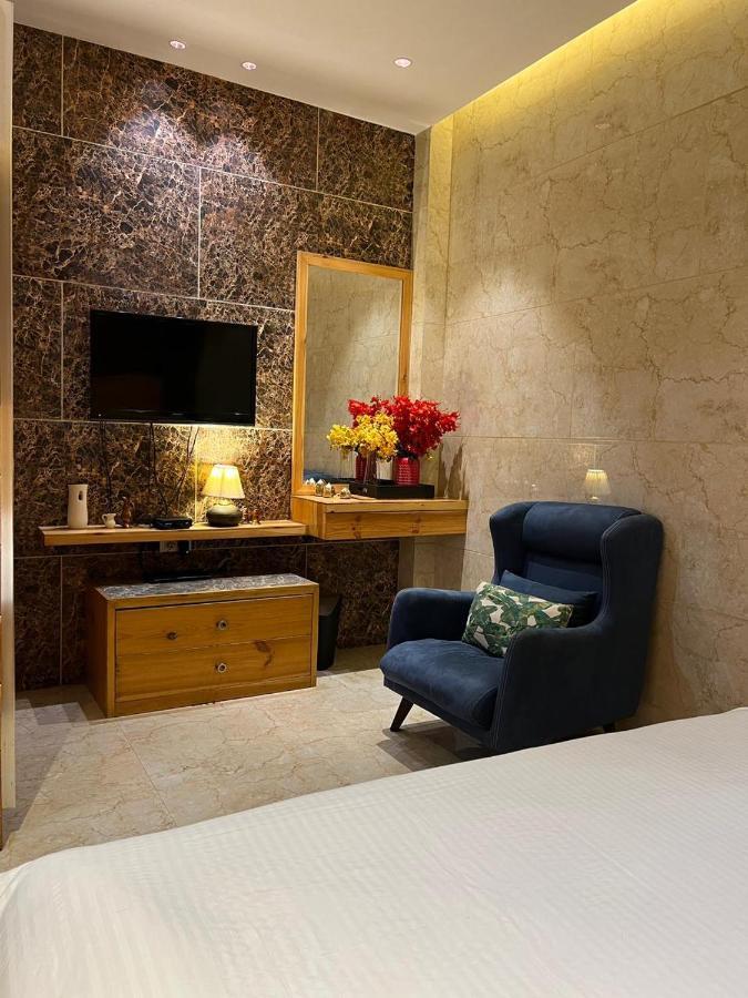Divine Studios Rajouri Garden New Delhi Exterior foto