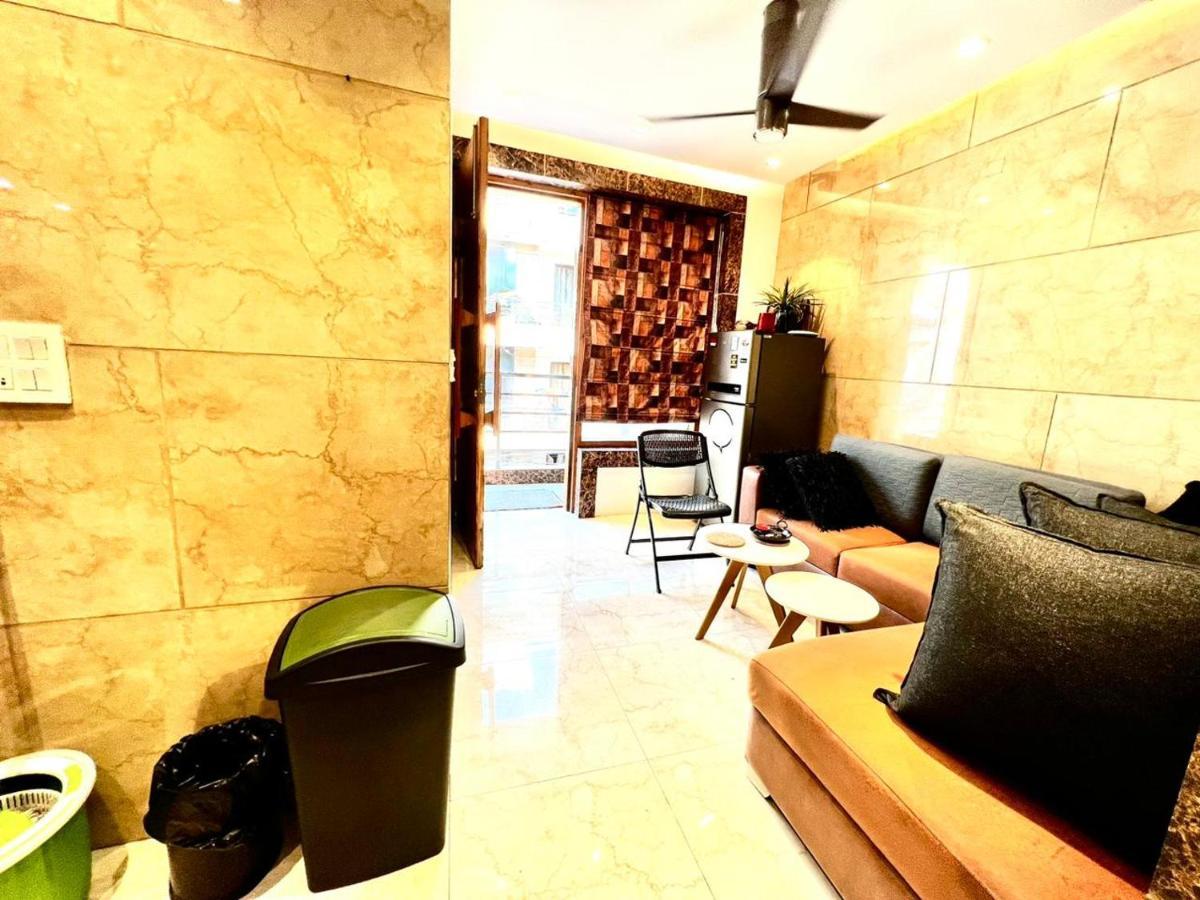 Divine Studios Rajouri Garden New Delhi Exterior foto